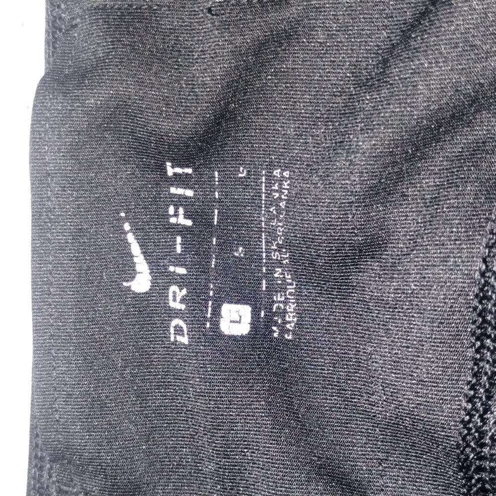 Nike athletic leggings - Picture 2 of 8